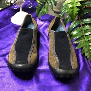 Pr!vo  Comfy Sneakers